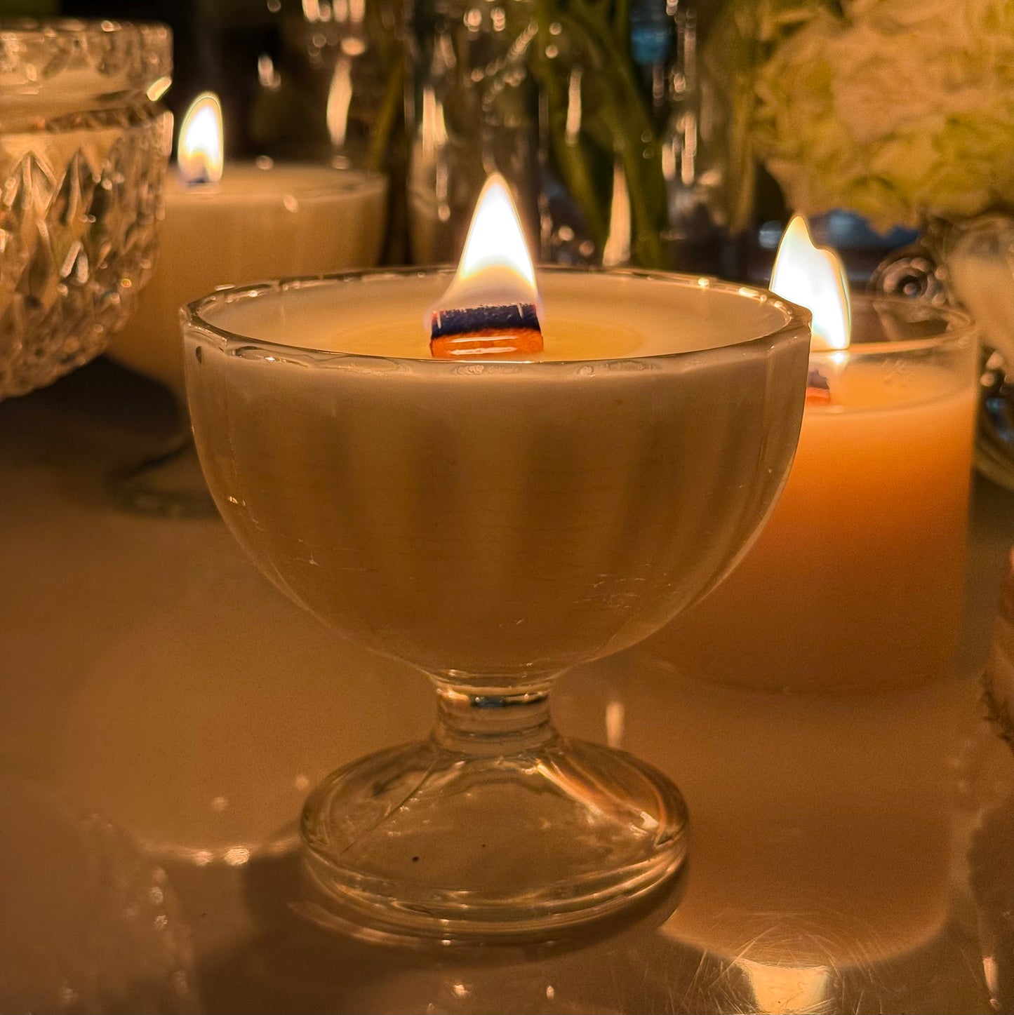 Aurora 11oz Vintage Candle